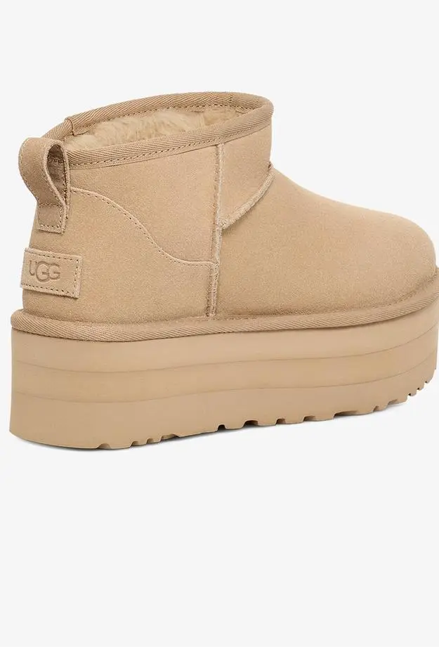 UGG Classic Ultra Mini Platform Kadın Krem Rengi Bot