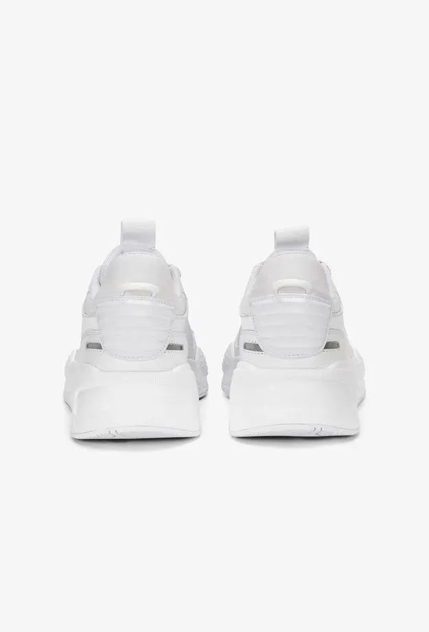 Puma RS-X Triple kadın Beyaz Spor Ayakkabı