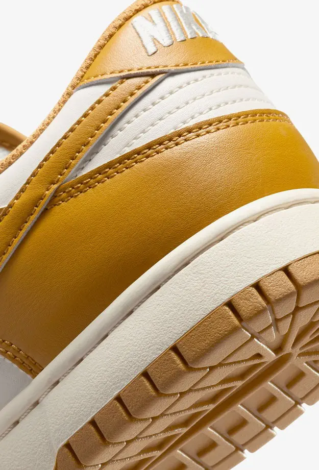 Nike Dunk Low Retro Erkek Krem Rengi Spor Ayakkabı