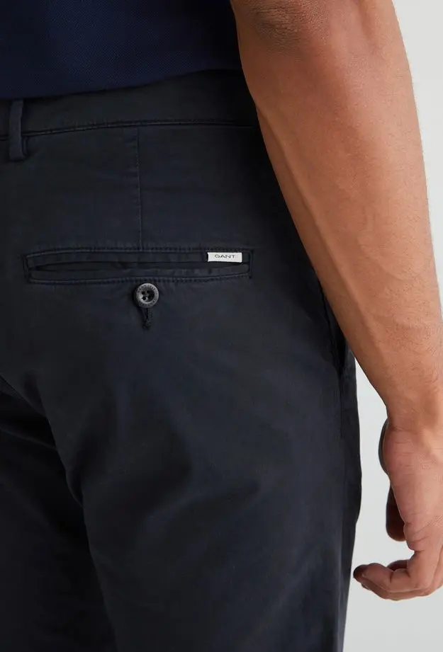 GANT Erkek Siyah Slim Fit Pantolon