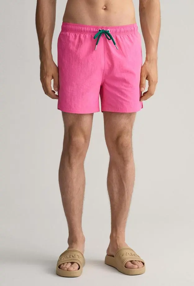 GANT Erkek Pembe Classic Fit Mayo Şort