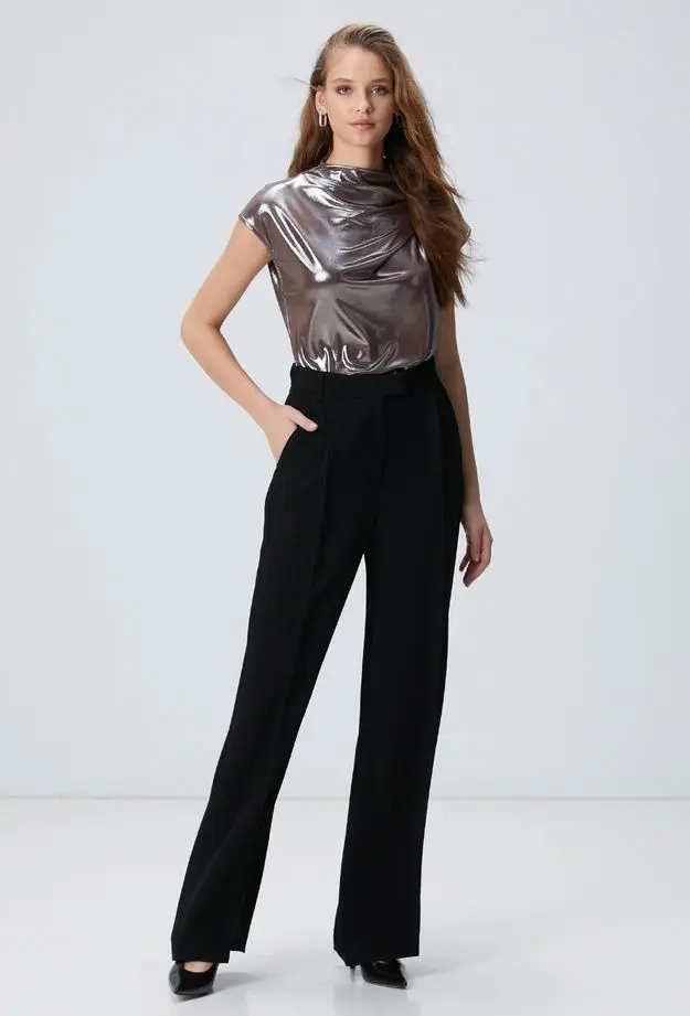 Network Kadın Siyah Pileli Pantolon