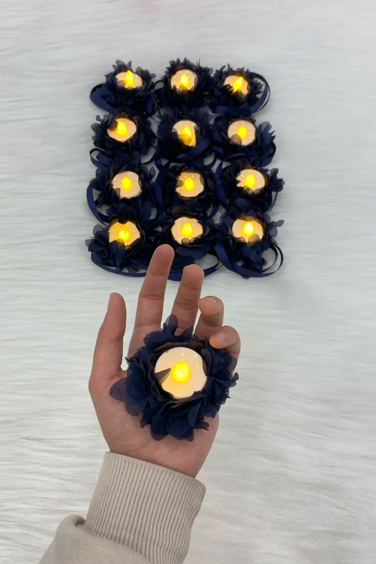 Lacivert Ledli Kına El Mumu, Nedime, Bride, Bekarlığa Veda Partisi, Sünnet 12 Adet