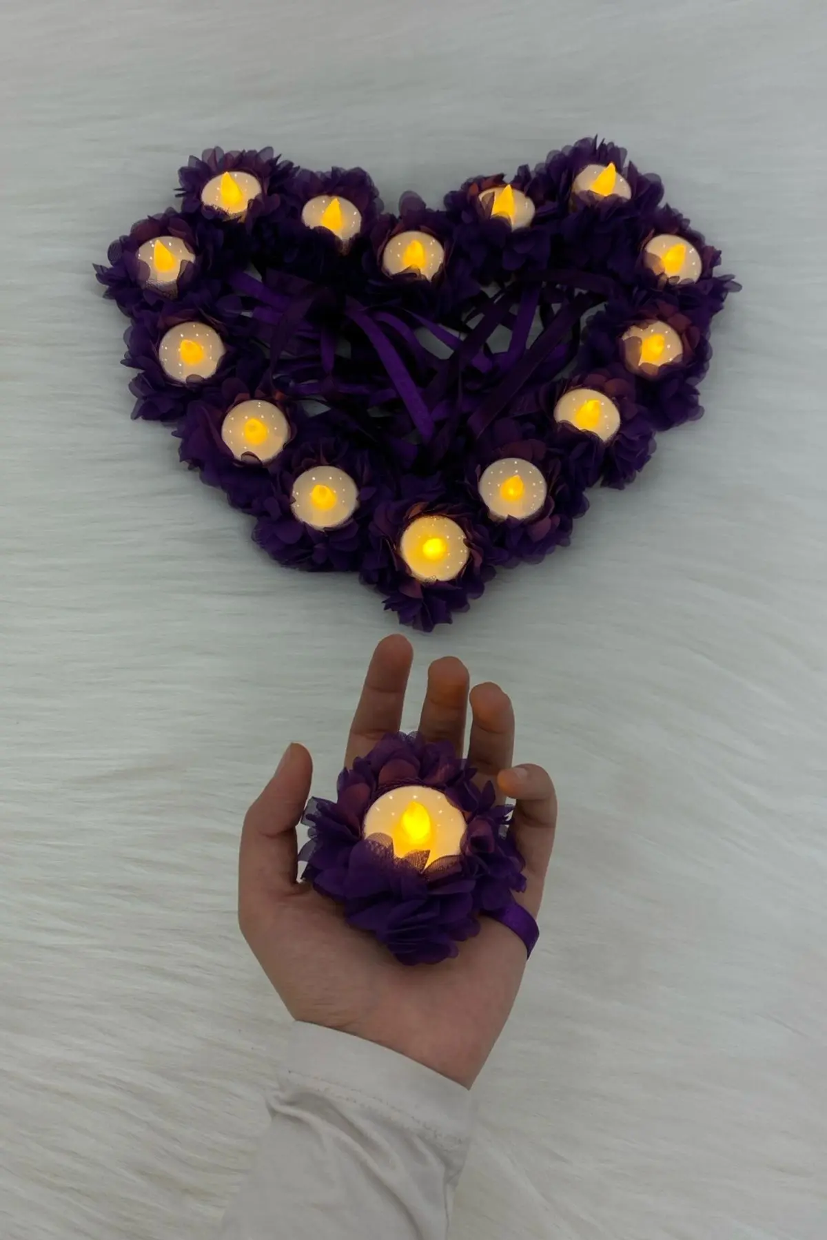 Mor Ledli Kına El Mumu, Nedime, Bride, Bekarlığa Veda Partisi, Sünnet 12 Adet