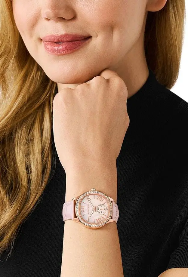 Michael Kors MK4820 Kadın Kol Saati