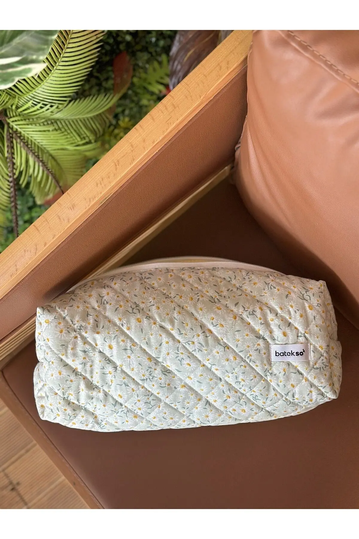 Beyaz Papatya Desenli Saç Şekillendiricileri İçin Seyahat Çantası - XL Boy