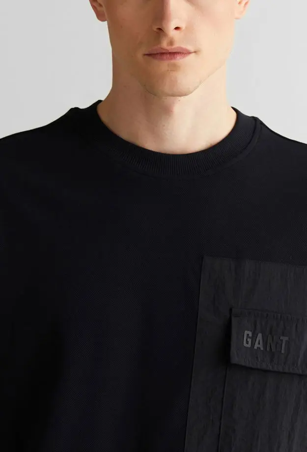 GANT Erkek Siyah Relaxed Fit Bisiklet Yaka Logolu T-Shirt