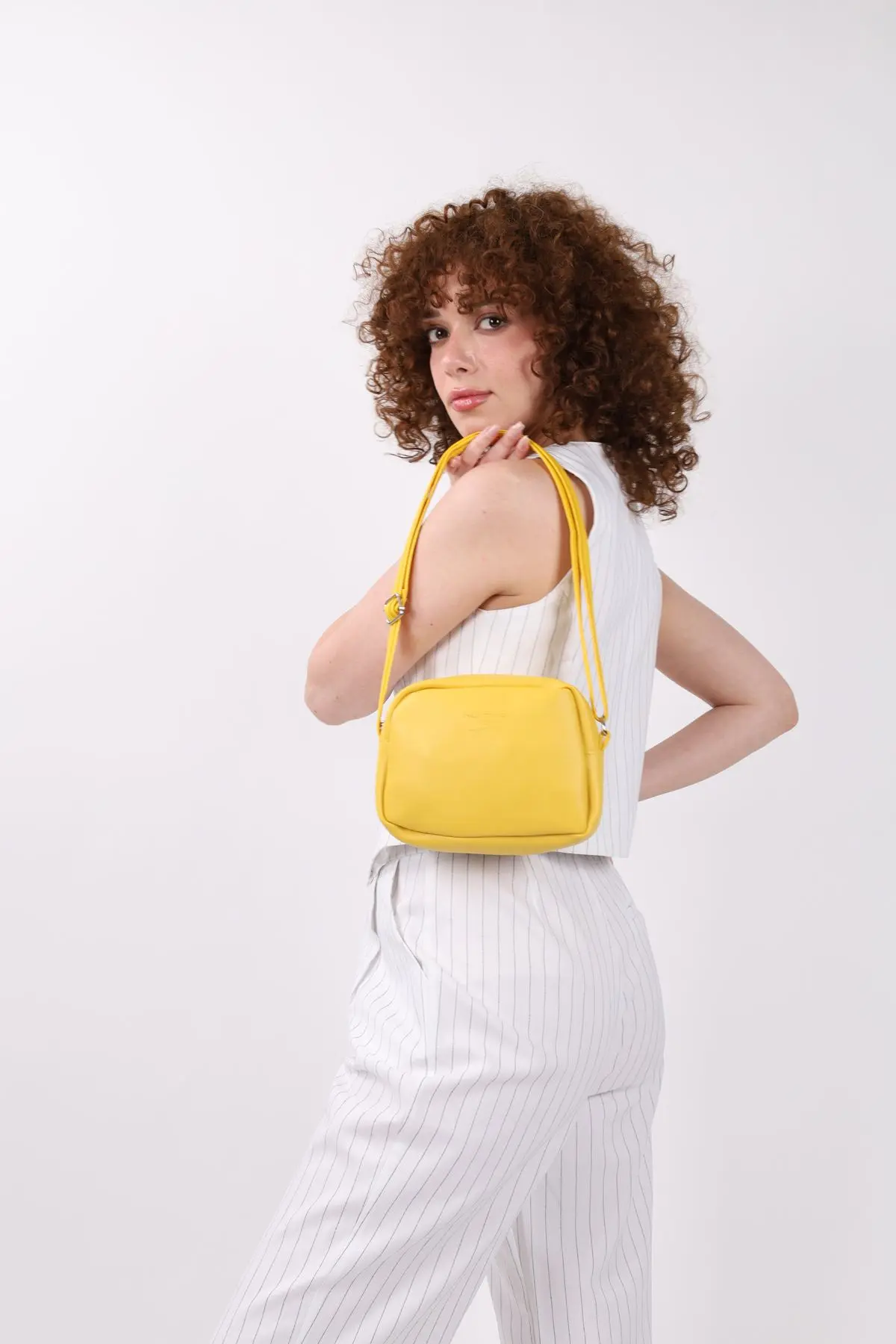 Kadın Mini Urban Çapraz Askılı Fermuarlı Ayarlanabilir Askılı Model El Kol Ve Omuz Çantası