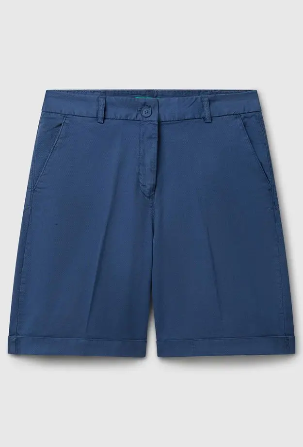 Kadın Denim Pamuk Karışımlı Önü Düğmeli Regular Fit Bermuda Şort