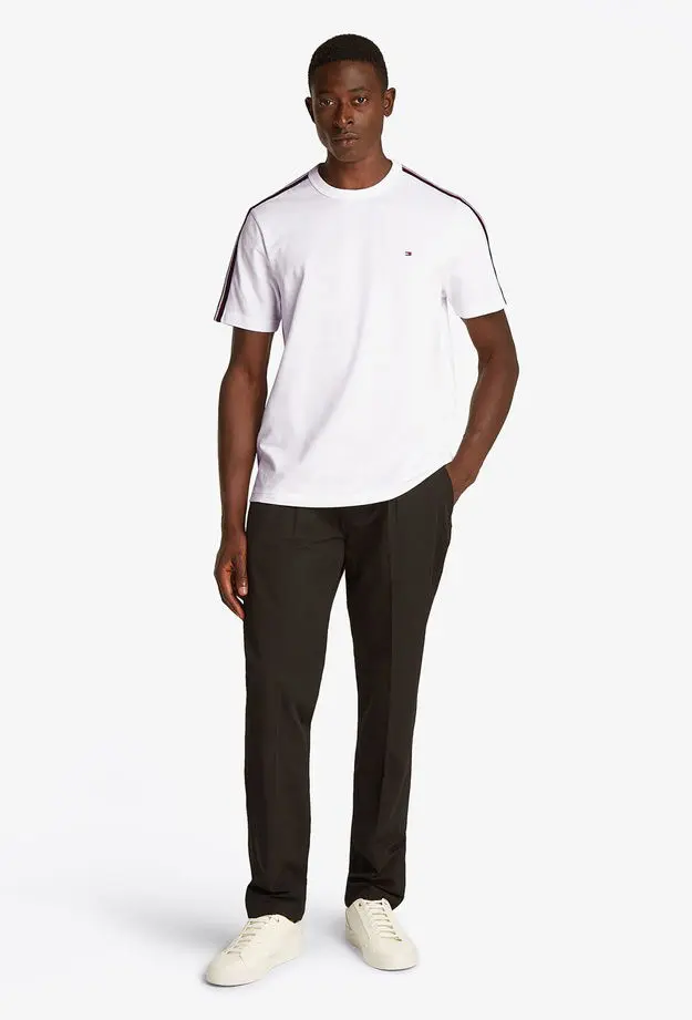 Tommy Hilfiger Global Stripe Tape Erkek Beyaz T-Shirt