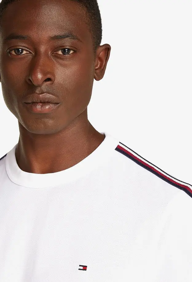 Tommy Hilfiger Global Stripe Tape Erkek Beyaz T-Shirt