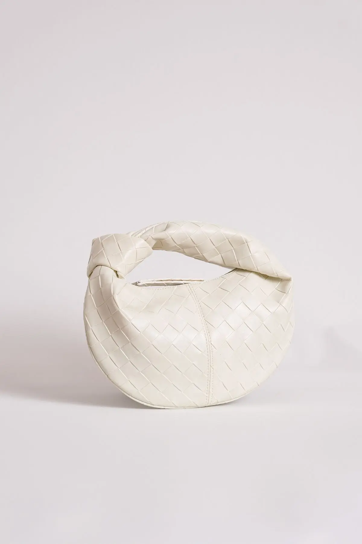 Kadın Mini Jordie El Çantası Örgülü Kırık Beyaz Bttg