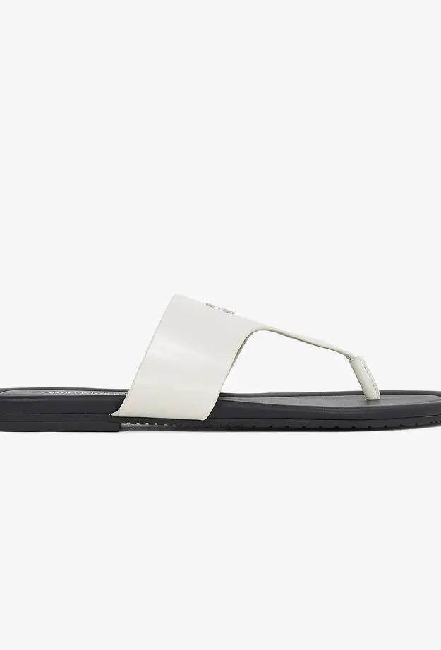 Calvin Klein Kadın Beyaz Terlik