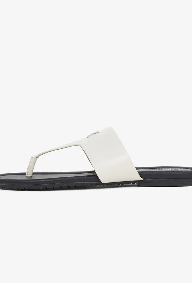 Calvin Klein Kadın Beyaz Terlik