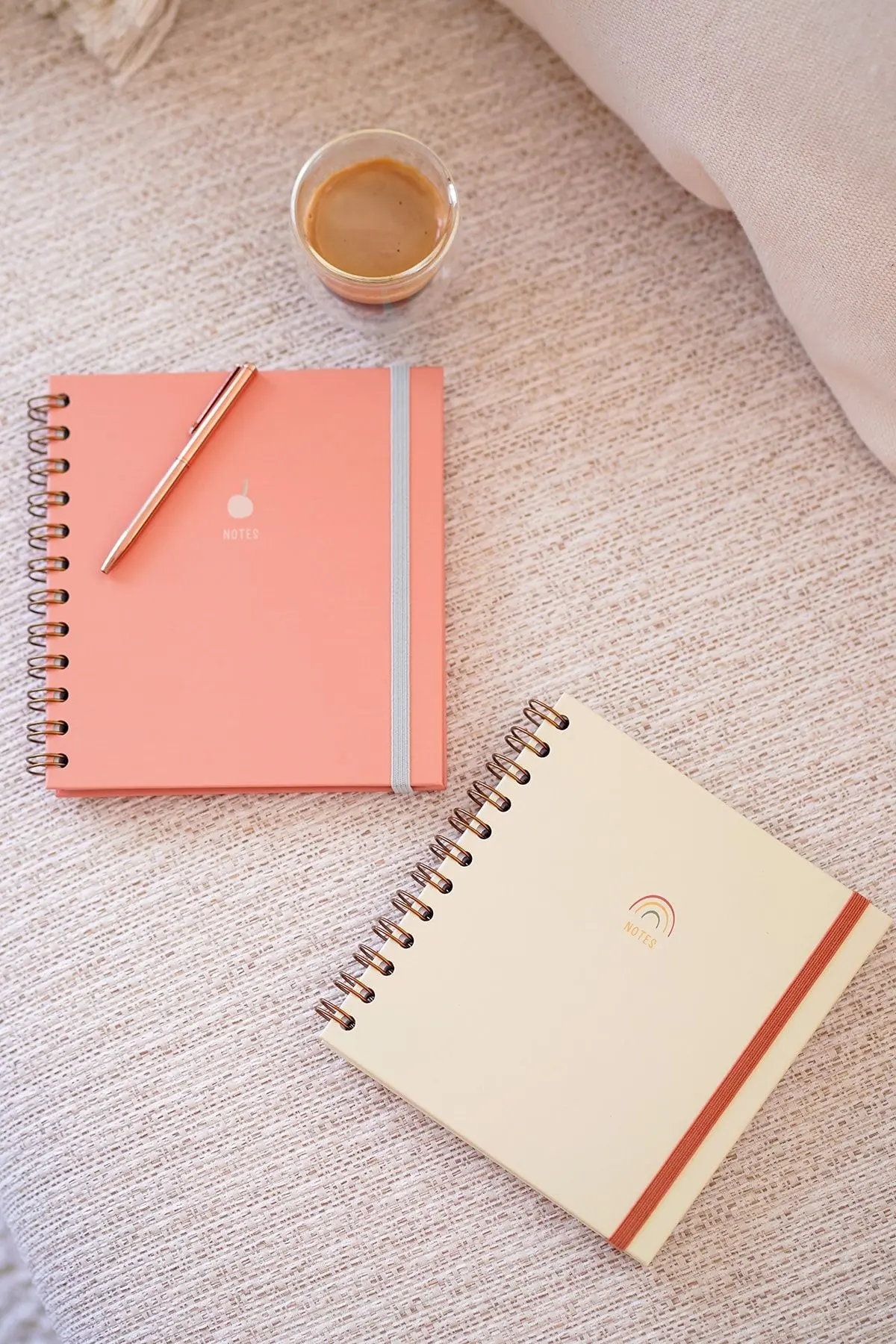 15x15 Cm Kare 2'li Set Spiralli Çizgili Tarihsiz Not Defteri Gökkuşağı