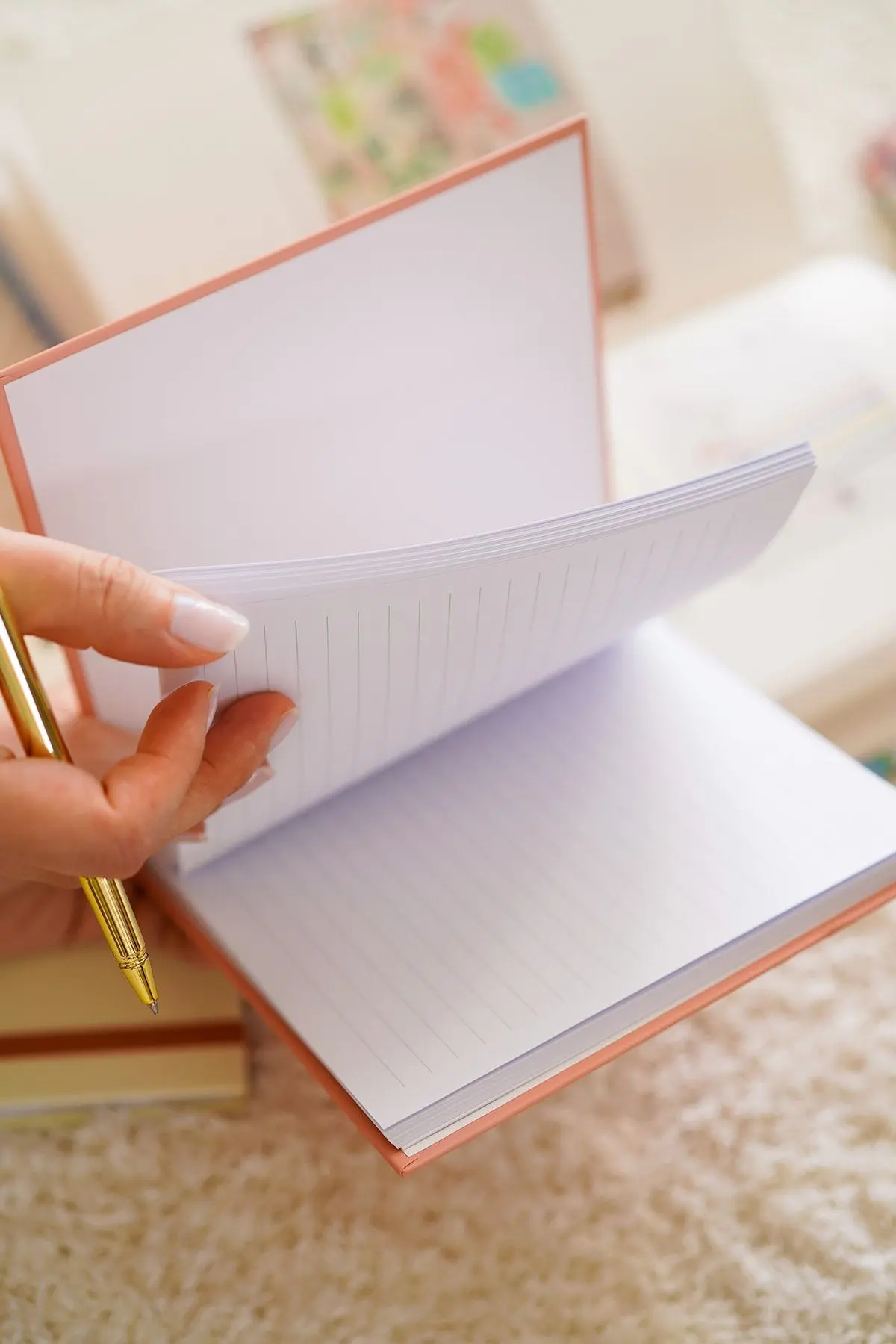 15x15 Cm Kare 2'li Set Spiralli Çizgili Tarihsiz Not Defteri Gökkuşağı