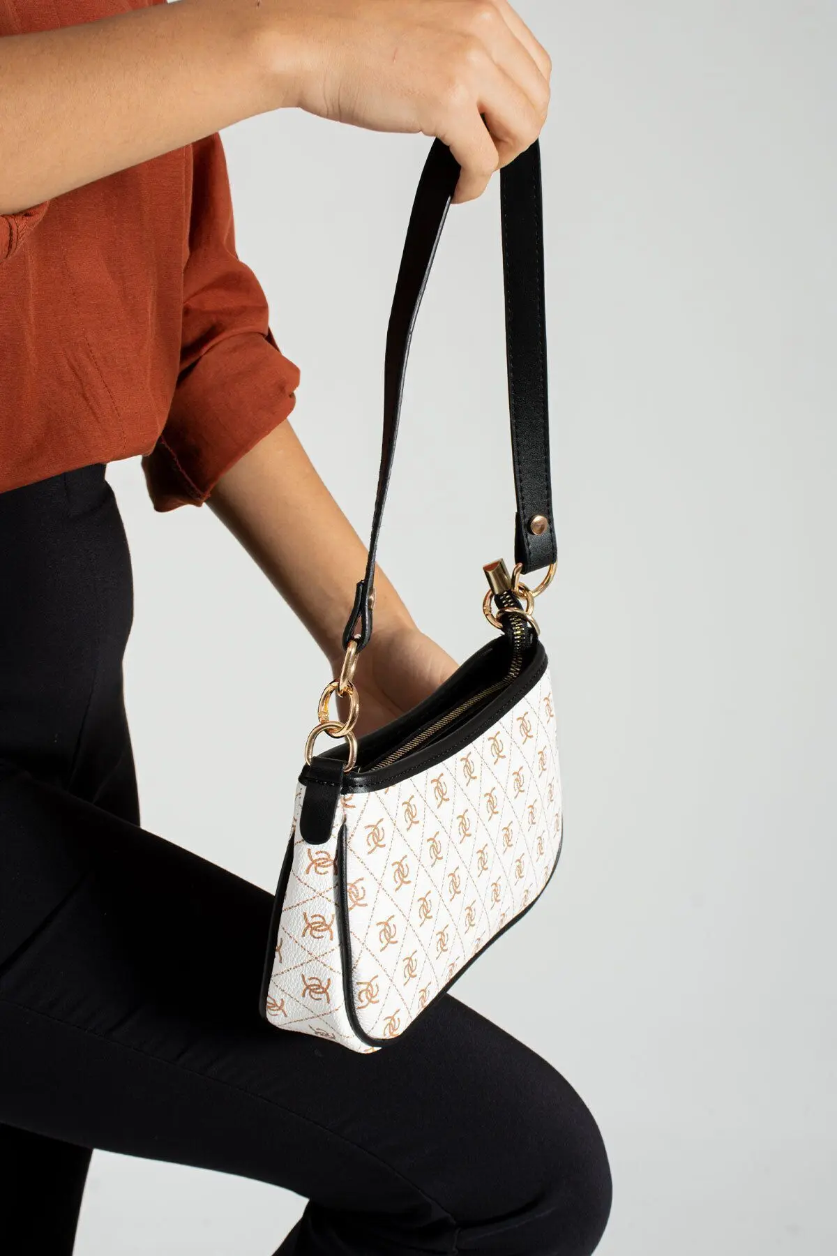 NBİ BAGS Yeni Sezon El ve Omuz Çantası Ayarlanabilir Çapraz Askılı Desenli Şık Minimal Çanta