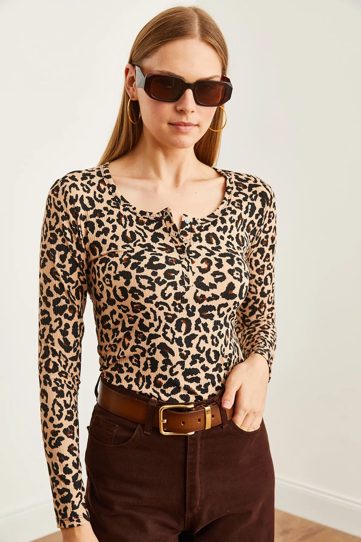 Kadın Leopar Bej Patlı Kaşkorse Bluz BLZ-19000588