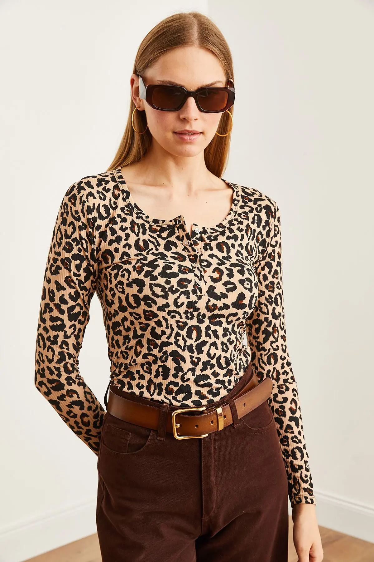 Kadın Leopar Bej Patlı Kaşkorse Bluz BLZ-19000588
