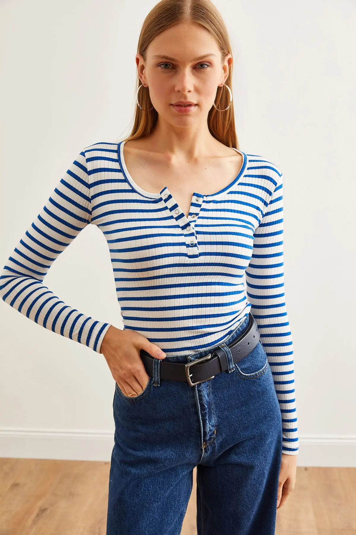 Kadın Kalın Fitilli Saks Mavi Patlı Kaşkorse Bluz BLZ-19000588