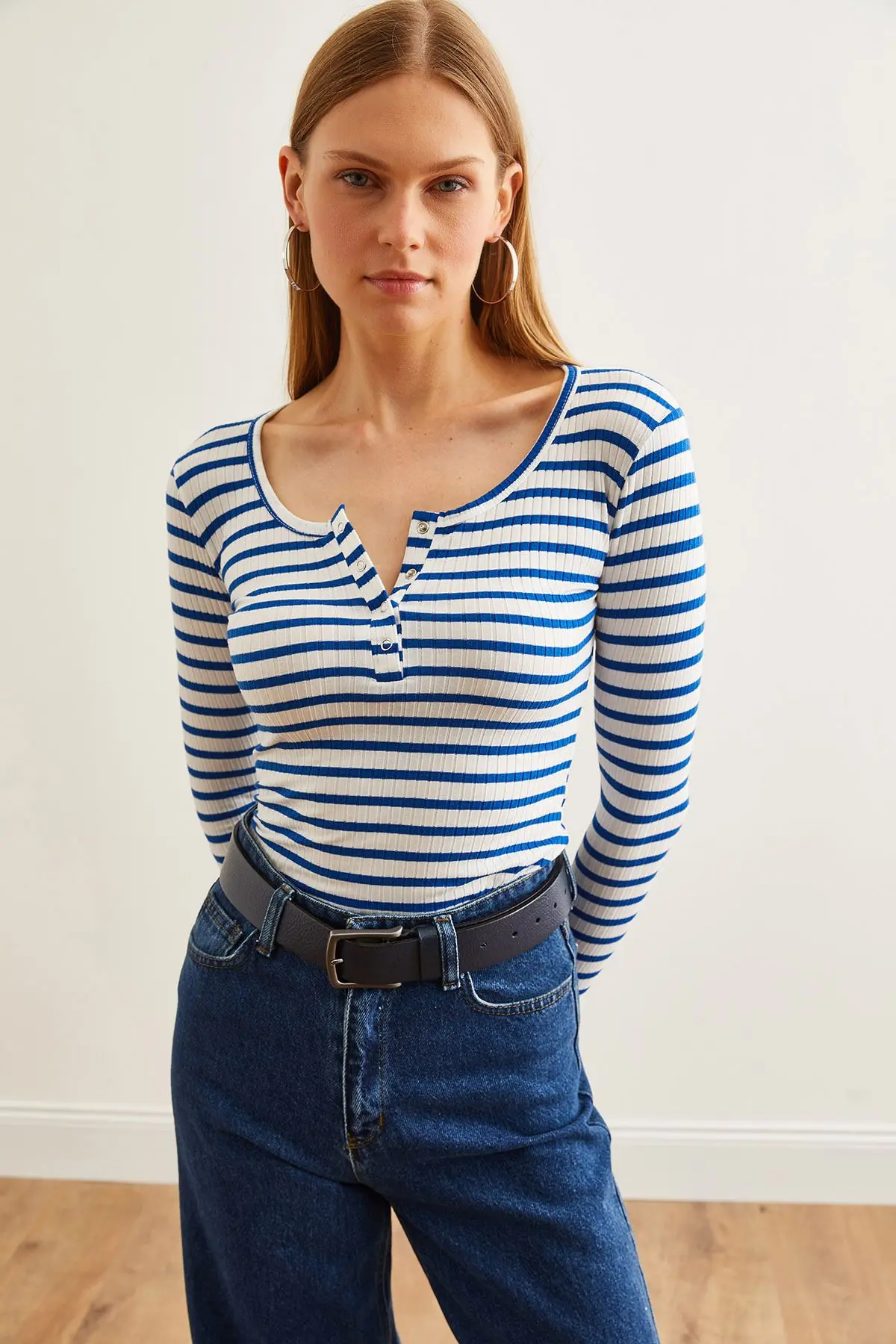 Kadın Kalın Fitilli Saks Mavi Patlı Kaşkorse Bluz BLZ-19000588