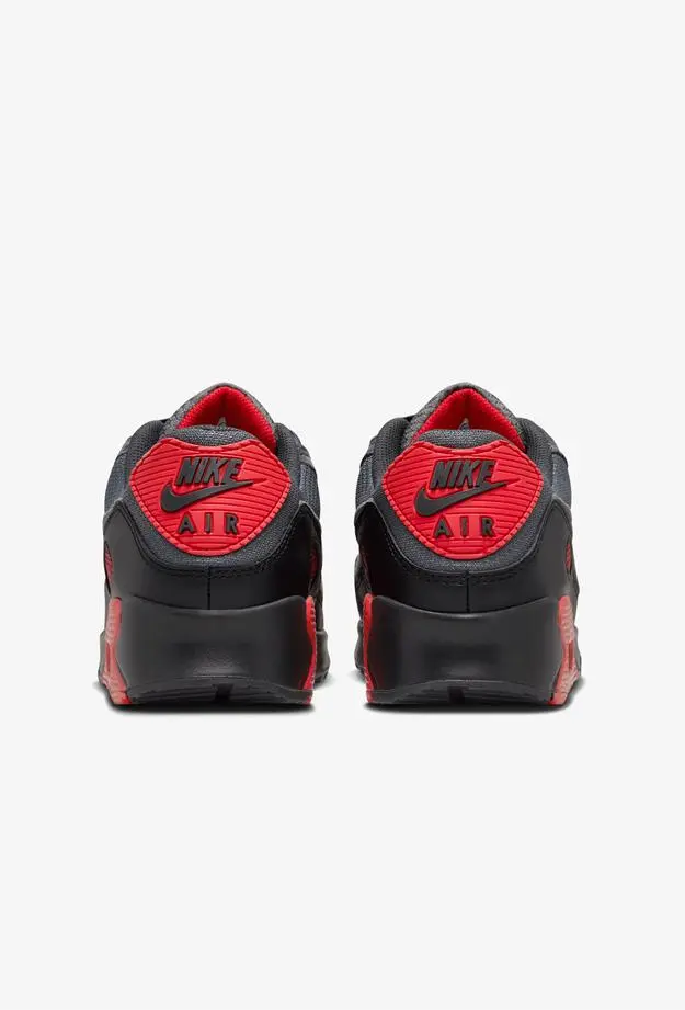 Nike Air Max 90 Erkek Siyah Spor Ayakkabı