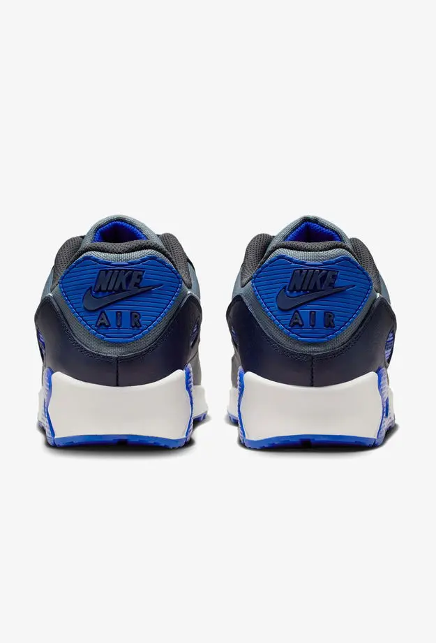 Nike Air Max 90 GORE-TEX Erkek Gri Spor Ayakkabı