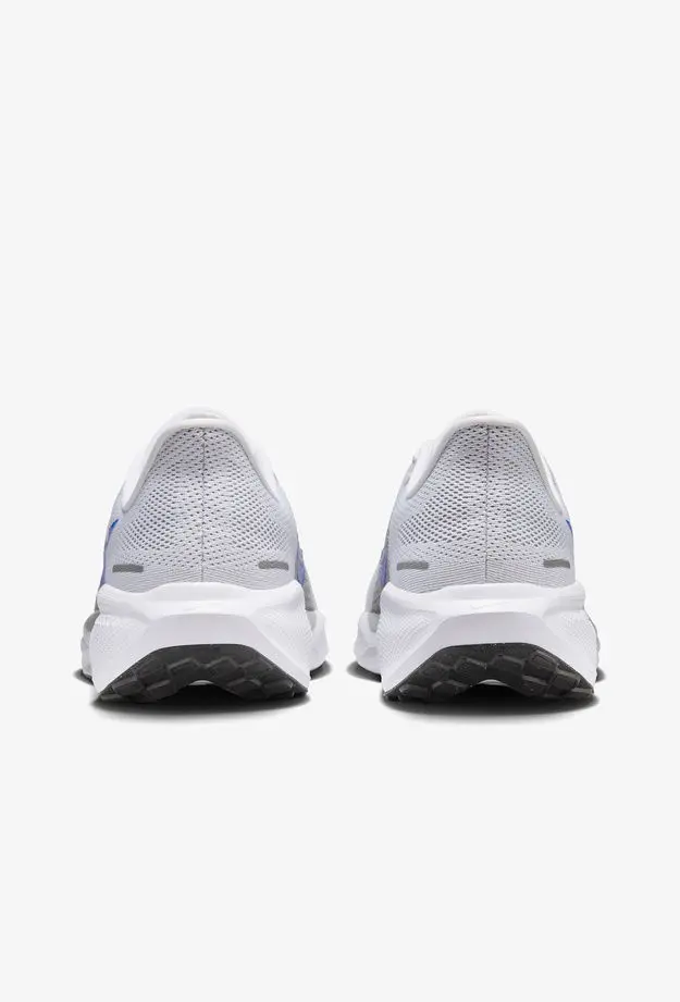 Nike Air Zoom Pegasus 41 Erkek Beyaz Koşu Ayakkabısı