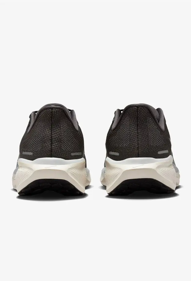 Nike Air Zoom Pegasus 41 Erkek Siyah Koşu Ayakkabısı