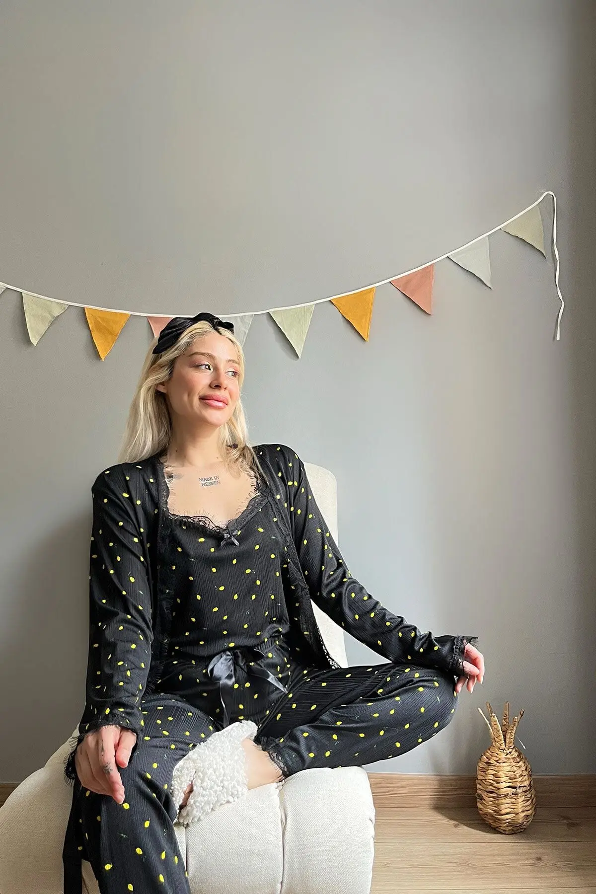 Mini Lemon Desenli Sabahlıklı Pegasus Pijama Takımı