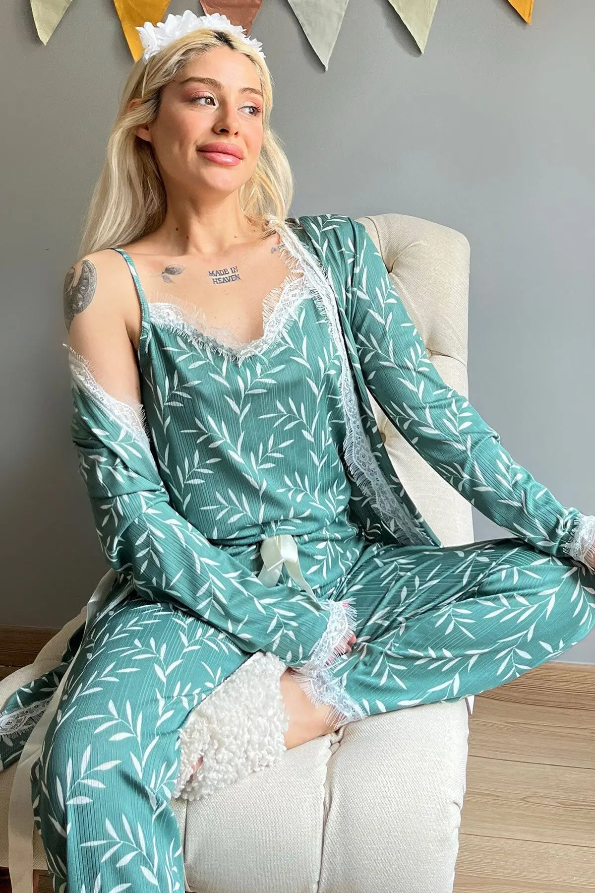 Pijamaevi Yeşil Zeytin Dalı Desenli Sabahlıklı Pegasus Pijama Takımı