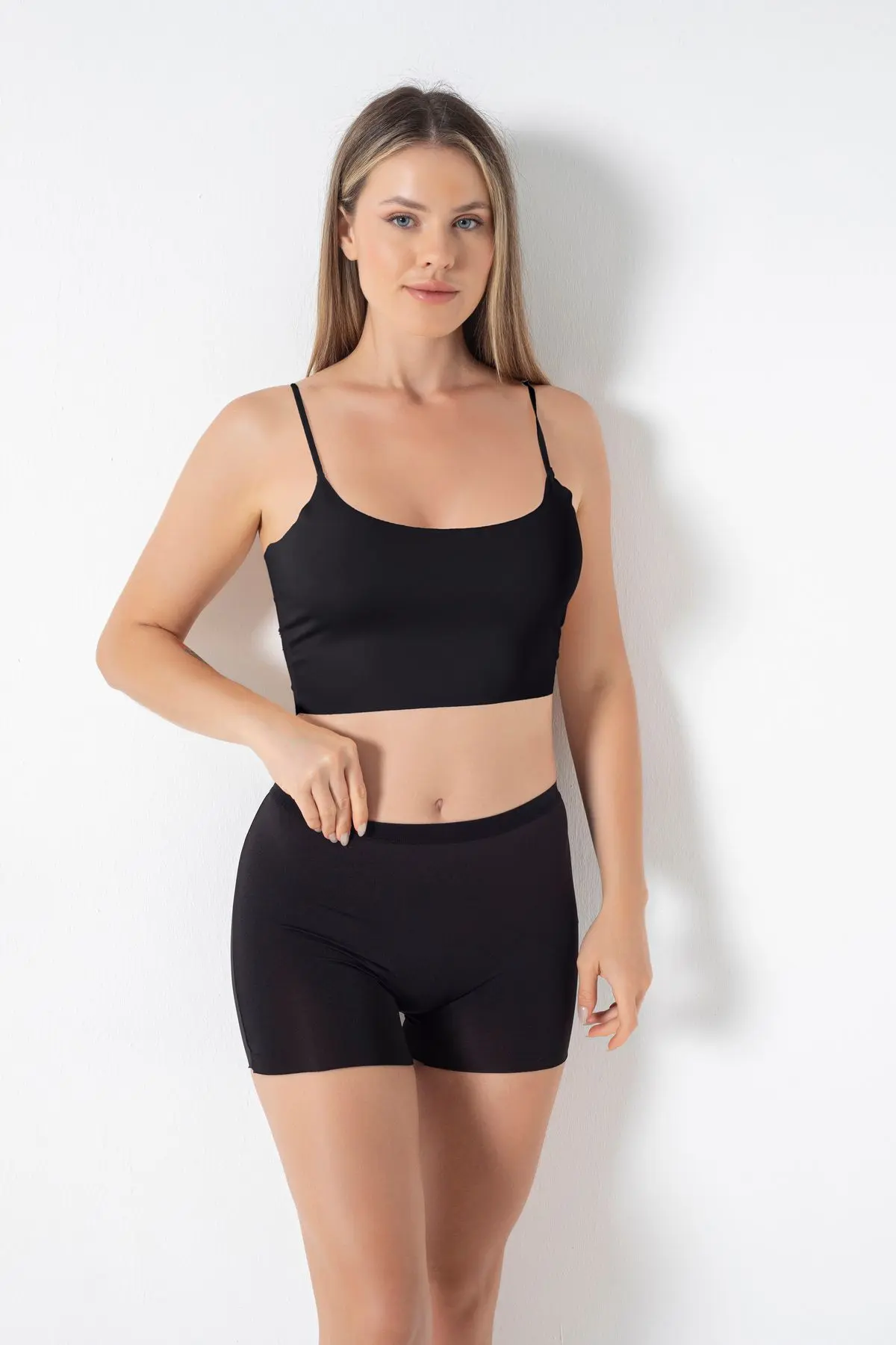 Basic Lazer Kesim Dikişsiz Kadın Boxer/şort 2400