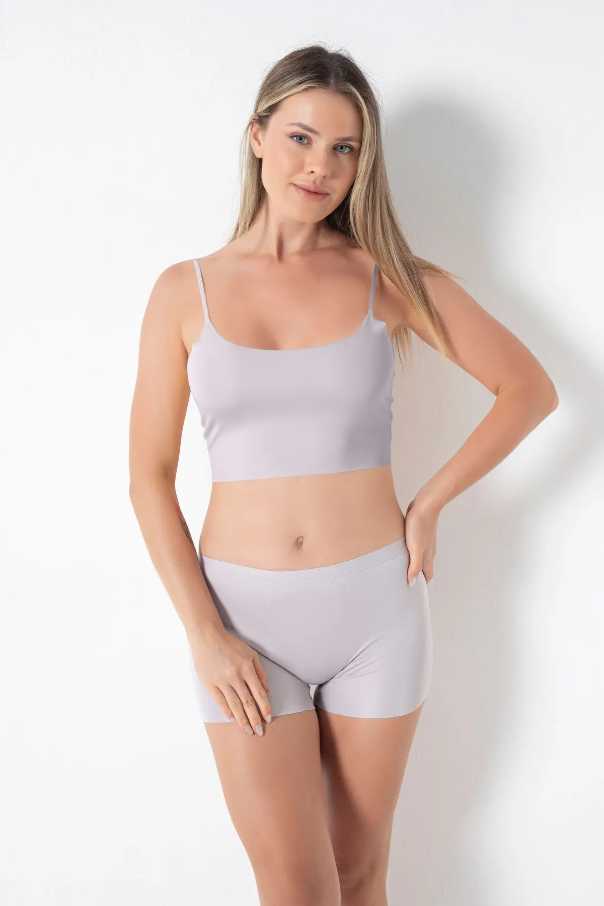 Miss Blue Moon Basic Lazer Kesim Dikişsiz Kadın Boxer/şort 2400