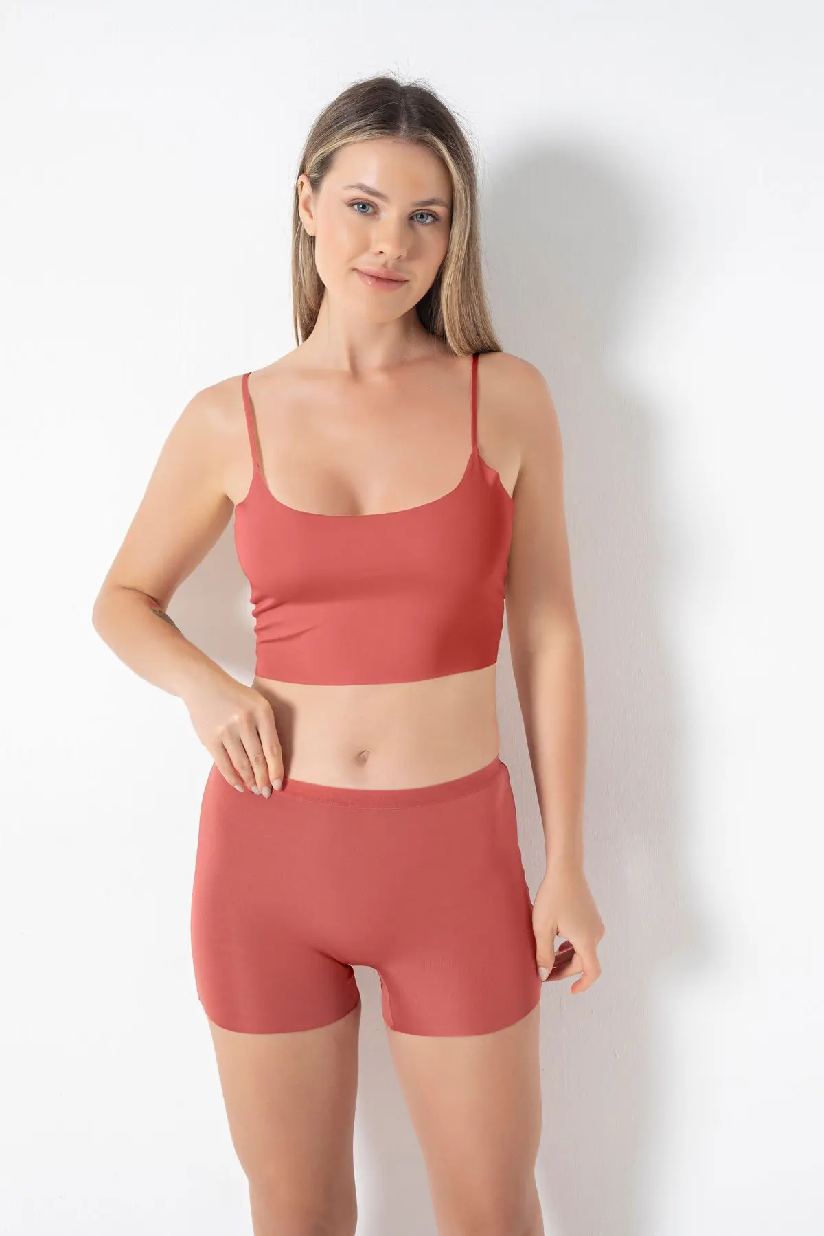 Basic Lazer Kesim Dikişsiz Kadın Boxer/şort 2400