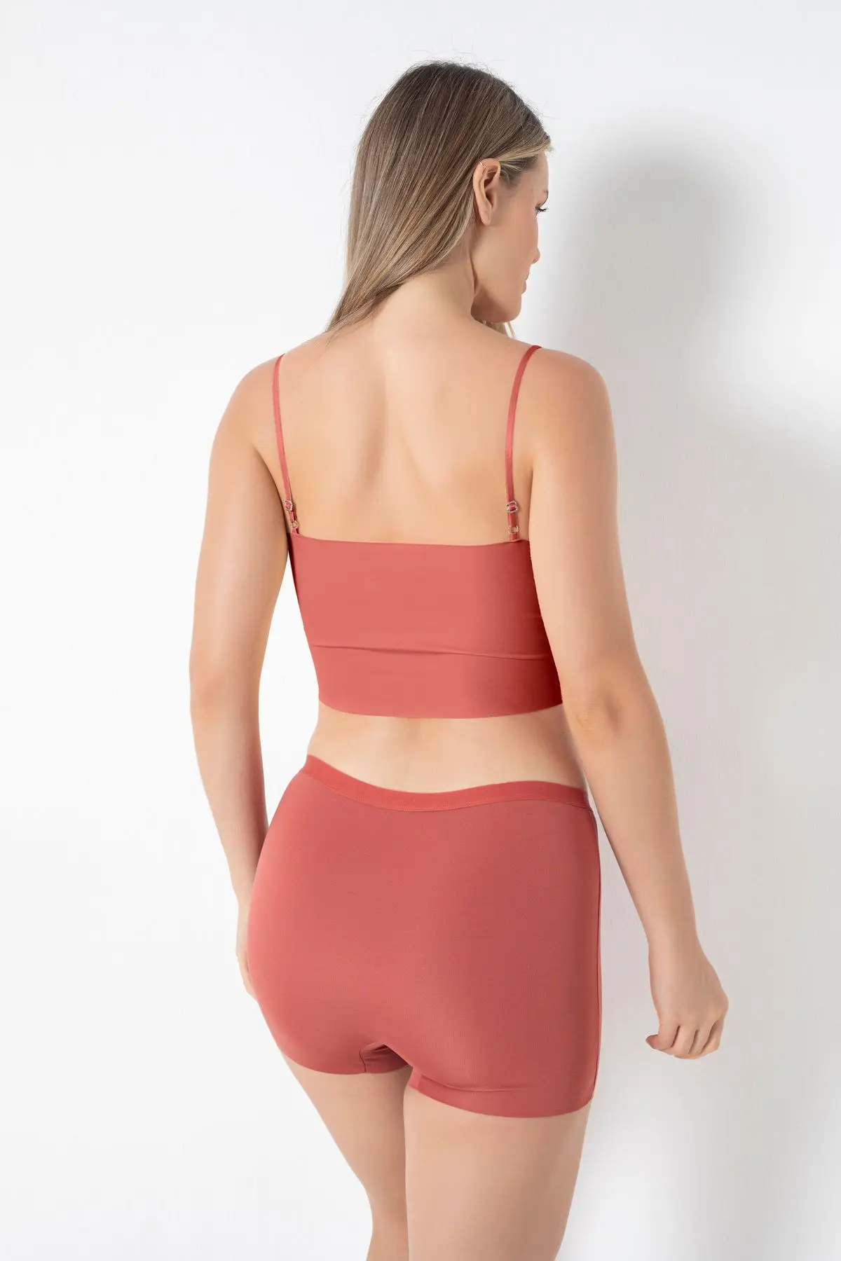 Basic Lazer Kesim Dikişsiz Kadın Boxer/şort 2400