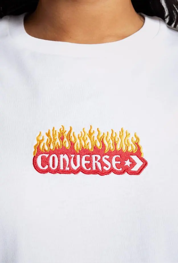 Converse Flaming Oversized Fit Kadın Beyaz T-Shirt