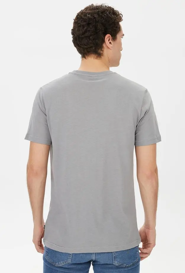 Nautica Erkek Gri Kısa Kollu Standart Fit T-Shirt