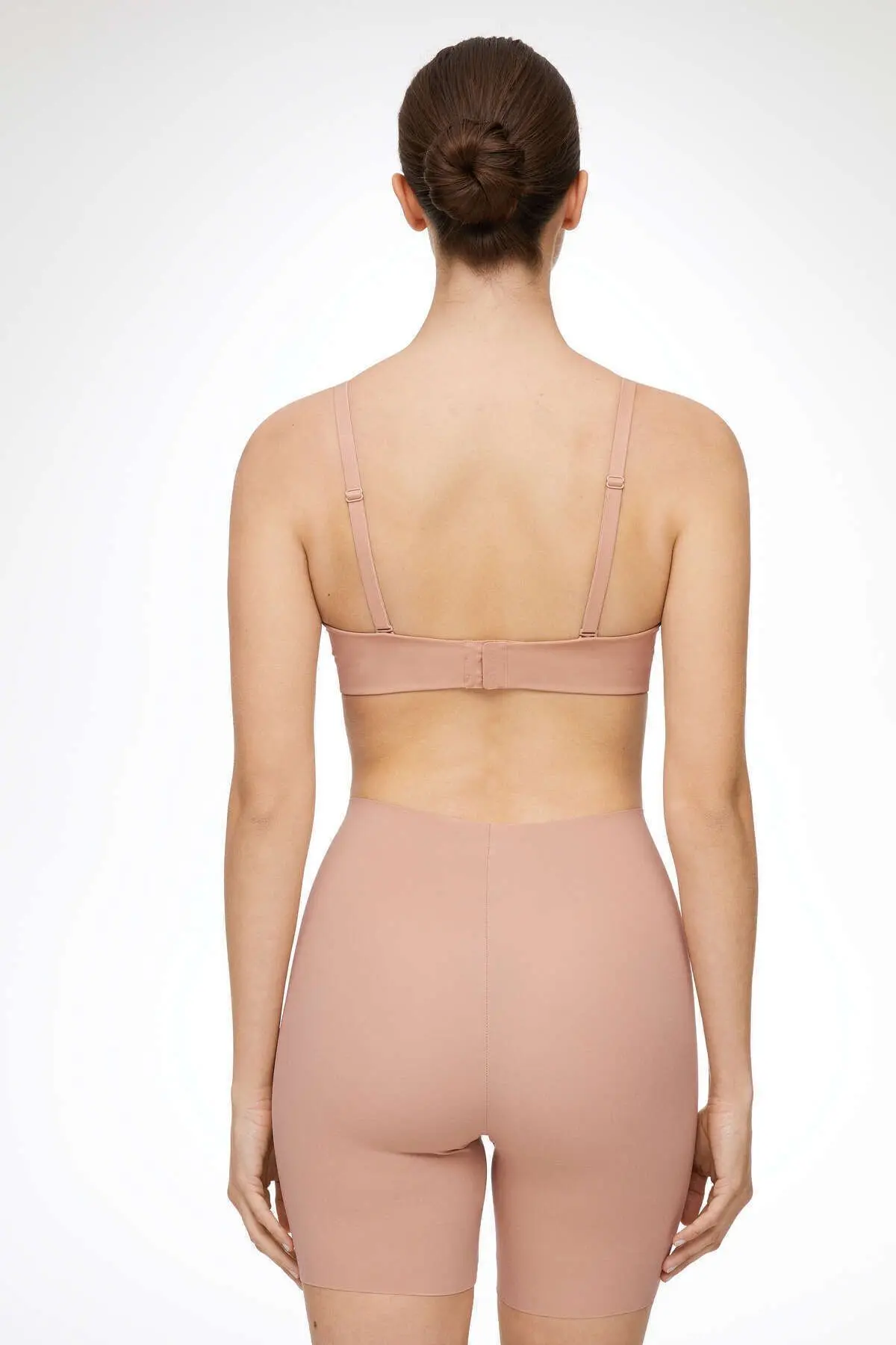 Laser Cut Yüksek Belli Görünmez Külot