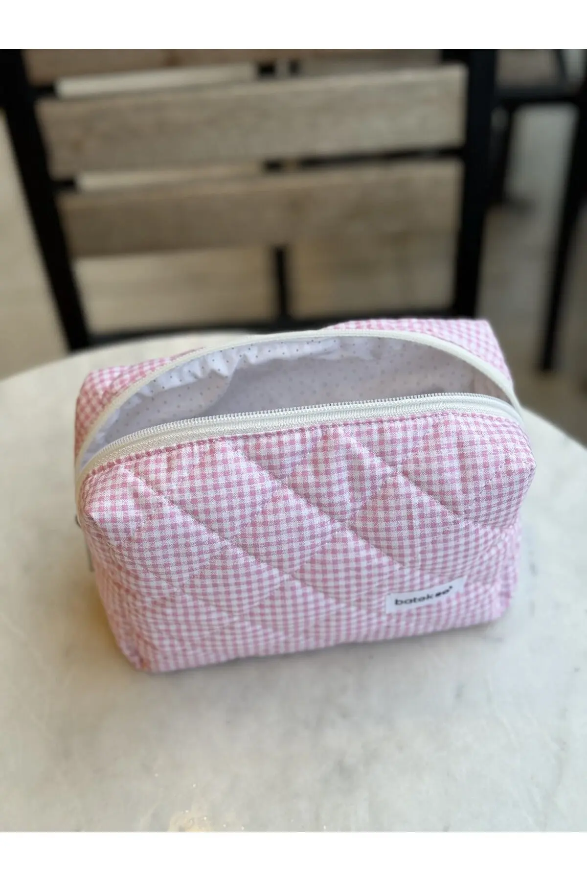 Pembe Kare Desenli Makyaj Çantası - Büyük Boy