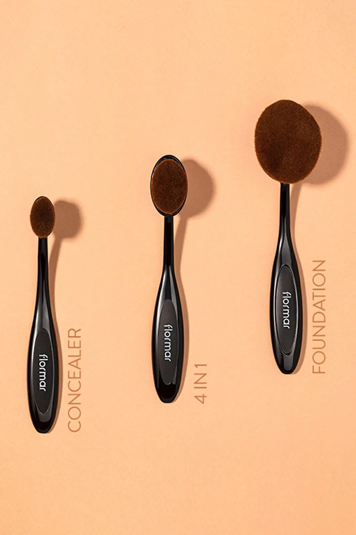 Yatay Eğimli Fondöten Fırçası - Oval Foundation Brush - 039 - 8690604598496