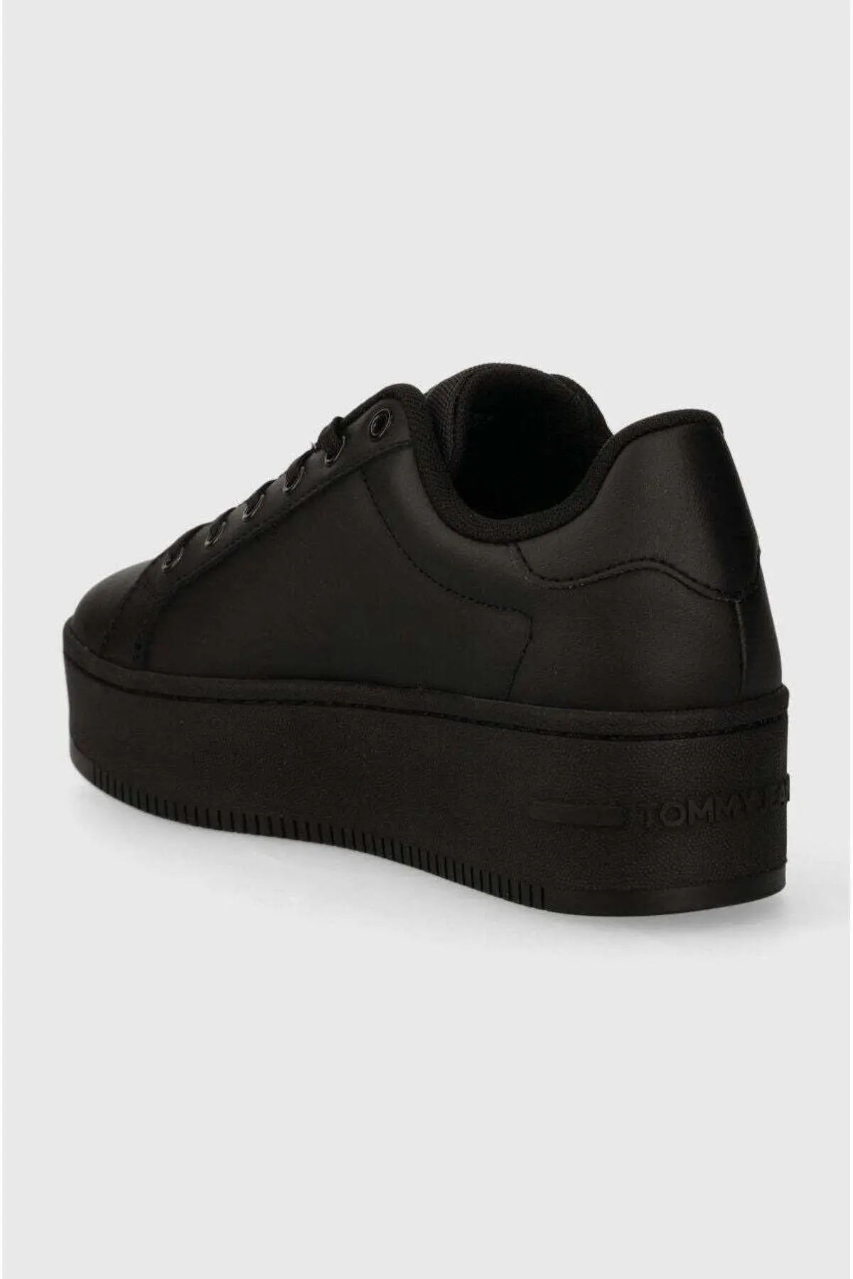 Kadın Marka Logolu Platform Topuklu Şık Görünüşlü Gündelik Kullanıma Uygun Siyah Sneaker En0en02518-