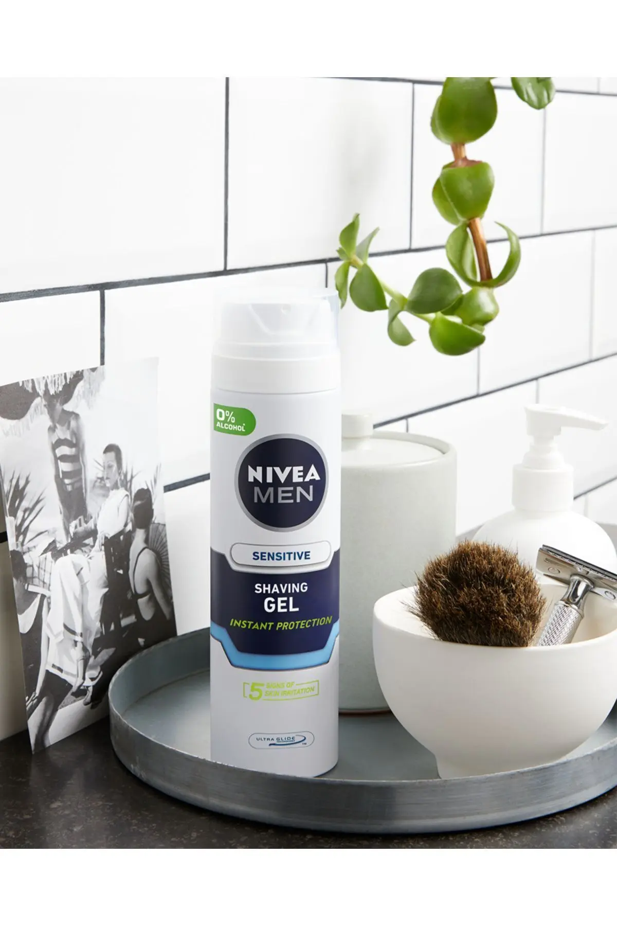 MEN Erkek Hassas Koruma Tıraş Jeli 200ml, Hassas Ciltlere Özel, Yanma Kızarma Kuruma Engelleyici