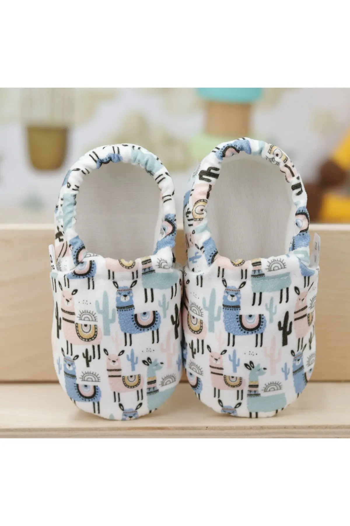 Kaydırmaz Taban Lama Bebek Patik, Ev Botu Terliği Kreş Ayakkabısı Panduf