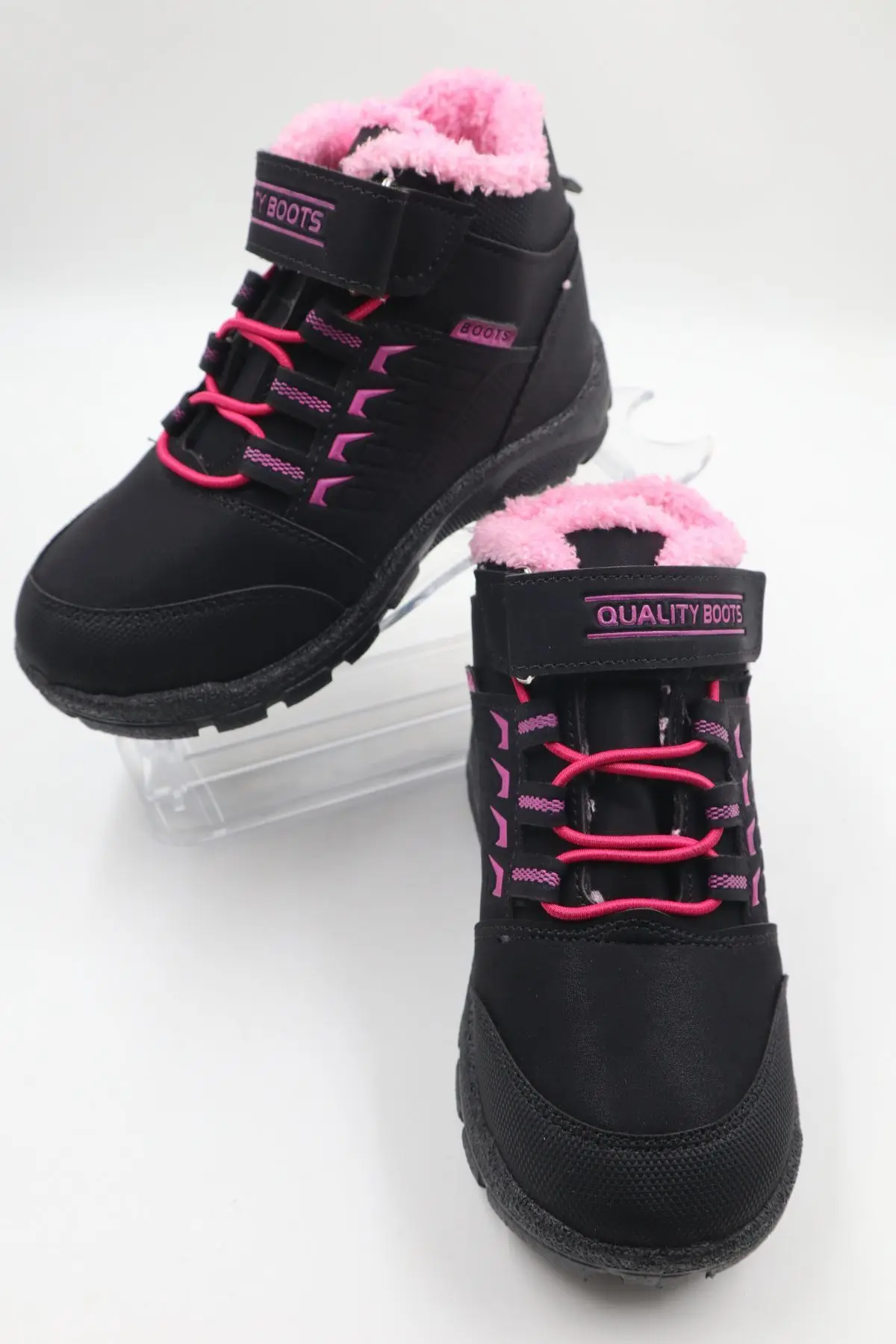 PEMBE ÇOCUK SOĞUĞA DAYANIKLI YÜNLÜ KIŞLIK BOT