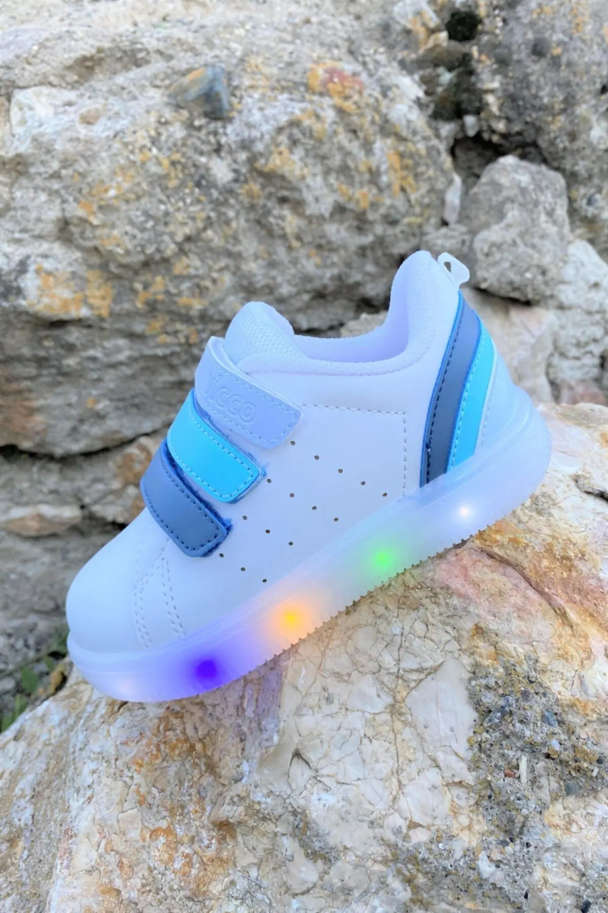 Vicco Beyaz - Tabanlı Spor Ayakkabı (22 - 30 Numara Aralığı)