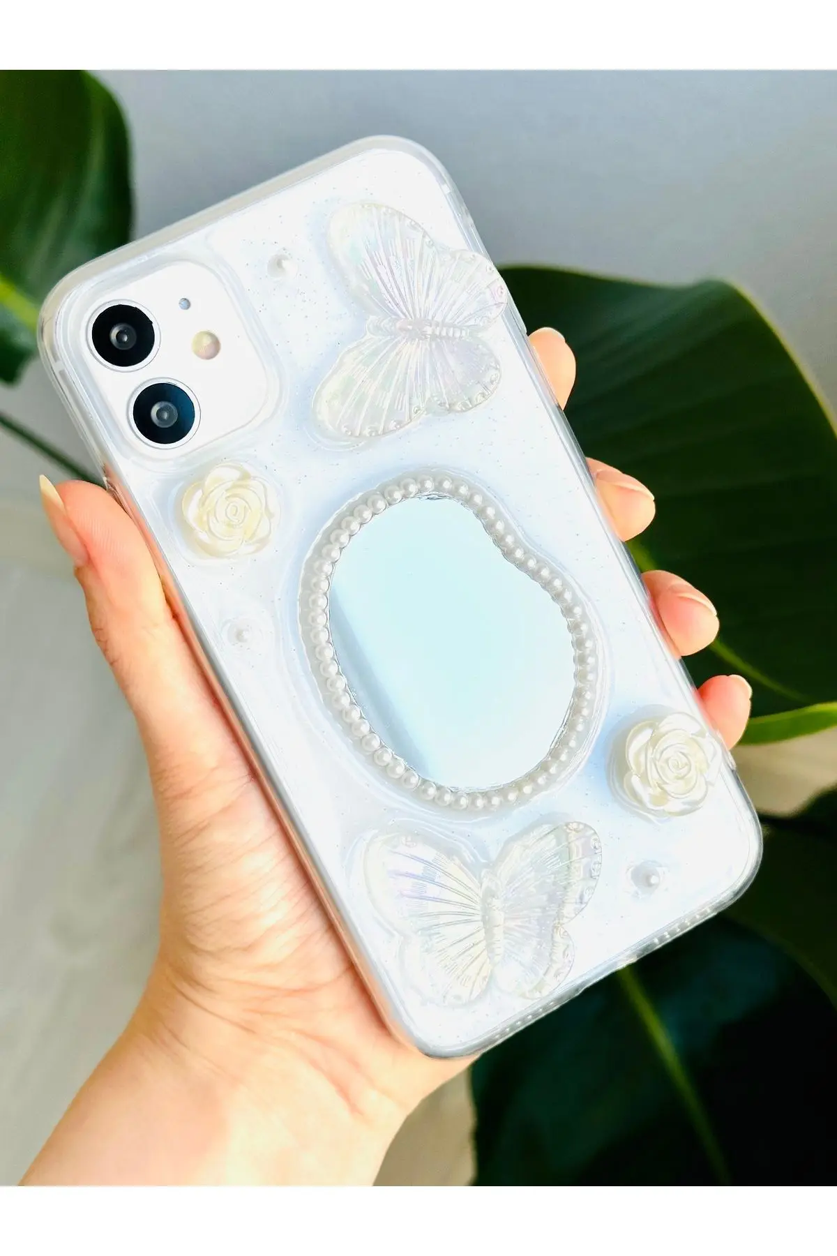 Iphone 11 Uyumlu 3d Oyuncak Aynalı Kelebek Tasarımlı Yumuşak Silikon Kılıf