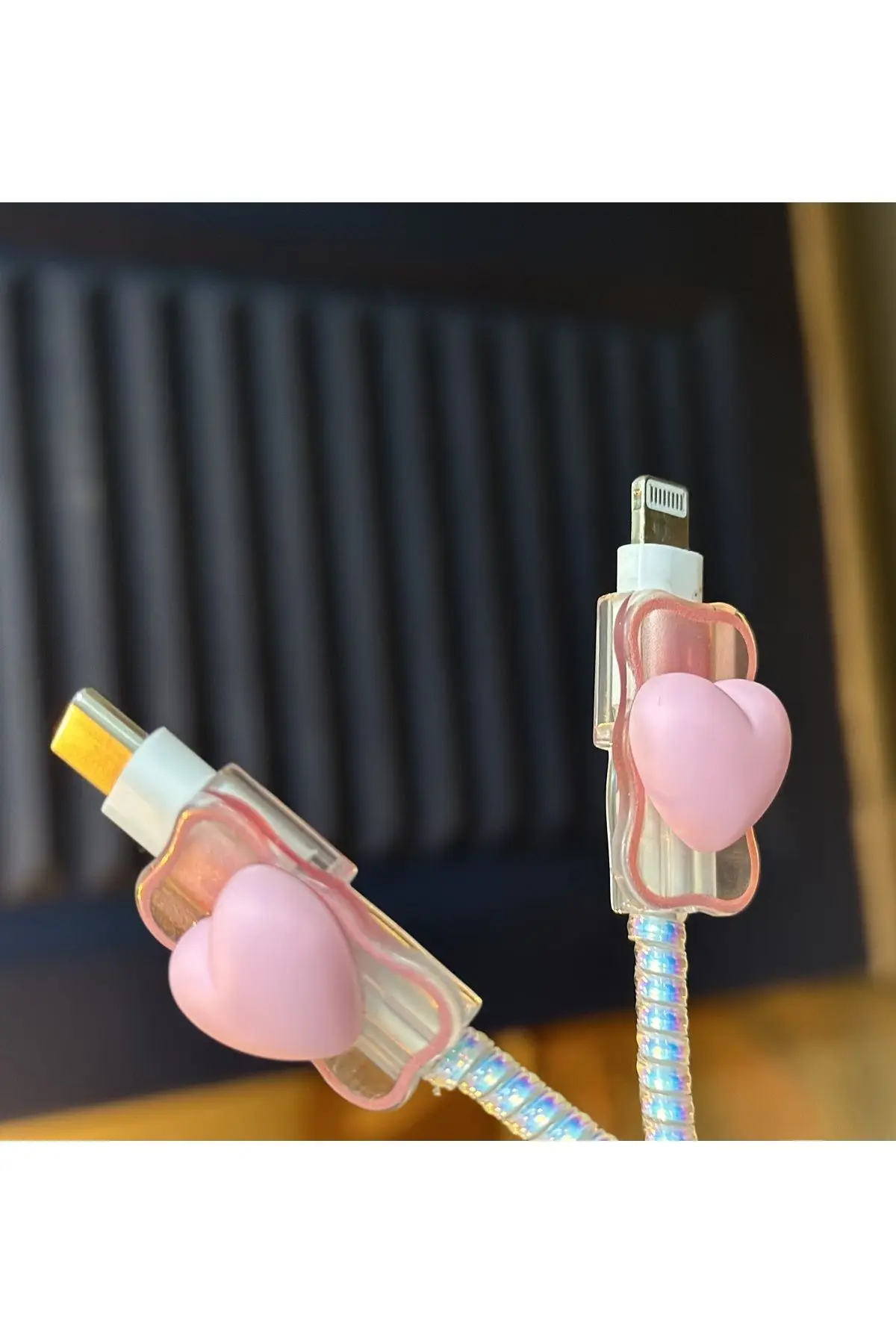 iPhone 18/20 W Şarj Cihazı Uyumlu 5 Parça Şarj Koruma Seti Kalp Model