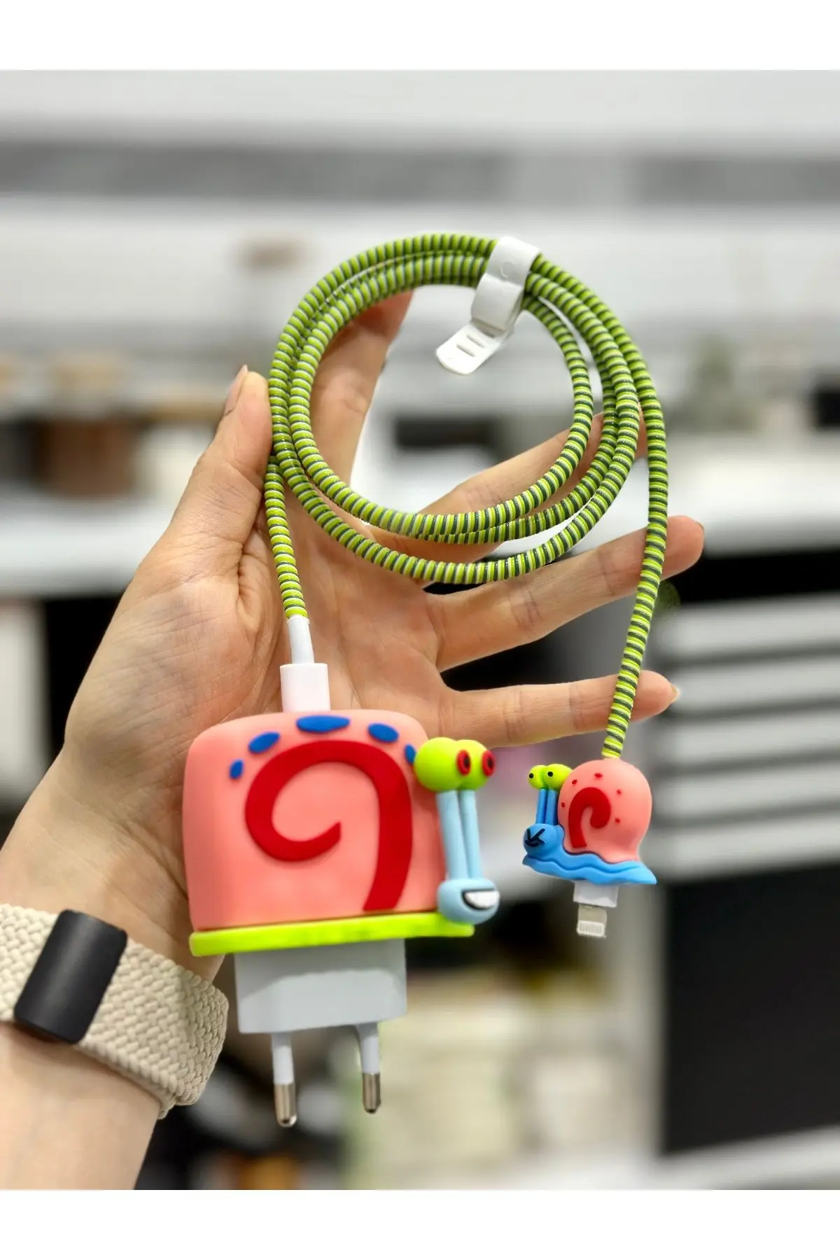 iPhone 18/20 W Şarj Cihazı Uyumlu 4 Parça Şarj Koruma Seti