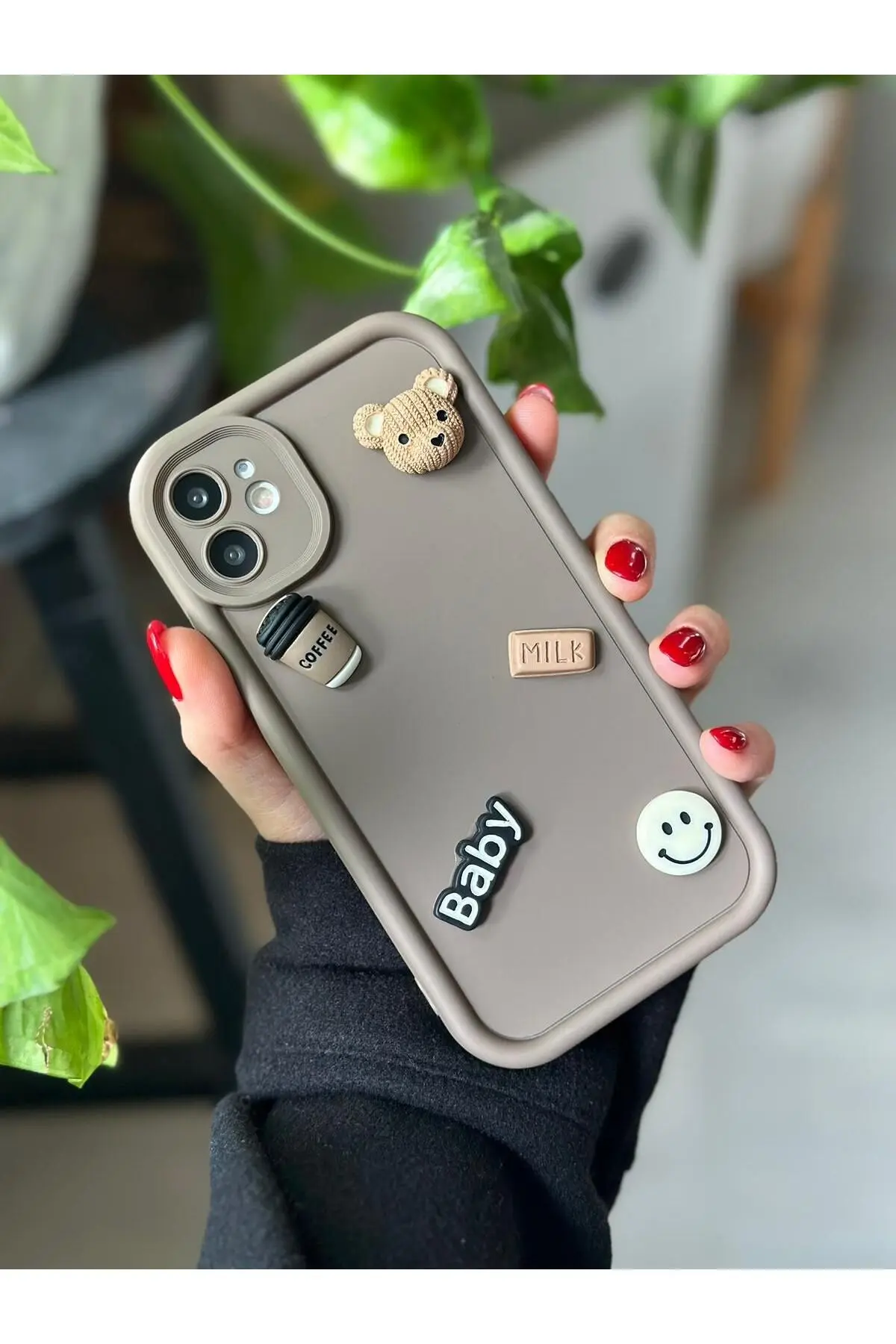Iphone 11 Çikolata Baby Tasarımlı Yumuşak Silikon Kamera Korumalı Ayıcıklı Kılıf