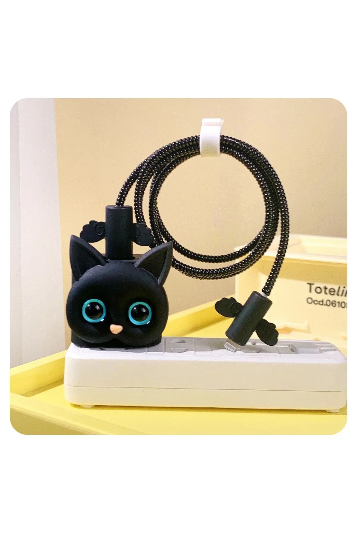 Dayanıklı Figürlü Sevimli Iphone Şarj Başlığı Adaptörü Koruma Kablo Koruyucu 3'lü Kılıf Koruma Seti